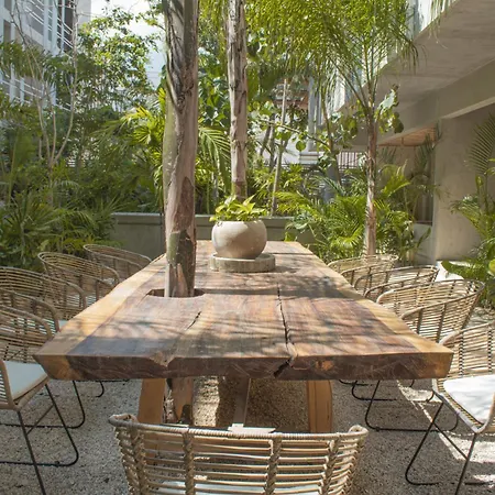 Jungle Chic-2